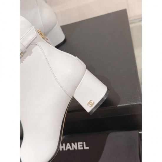 This season's style is to incorporate it into your clothing Boots 2023FW CHANEL CHANEL This season's style is to incorporate it into your clothing Boots 2023FW CHANEL CHANEL