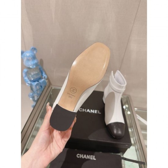 This season's style is to incorporate it into your clothing Boots 2023FW CHANEL CHANEL This season's style is to incorporate it into your clothing Boots 2023FW CHANEL CHANEL