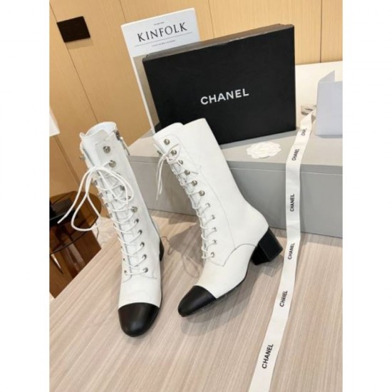 CHANEL Chanel fashion sense is rapidly increasing! 2023FW boots CHANEL Chanel fashion sense is rapidly increasing! 2023FW boots