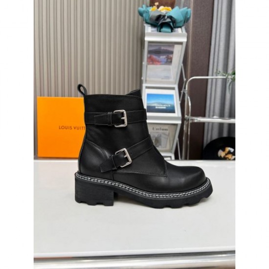 CHANEL CHANEL Become fashionable now! 2023FW boots CHANEL CHANEL Become fashionable now! 2023FW boots