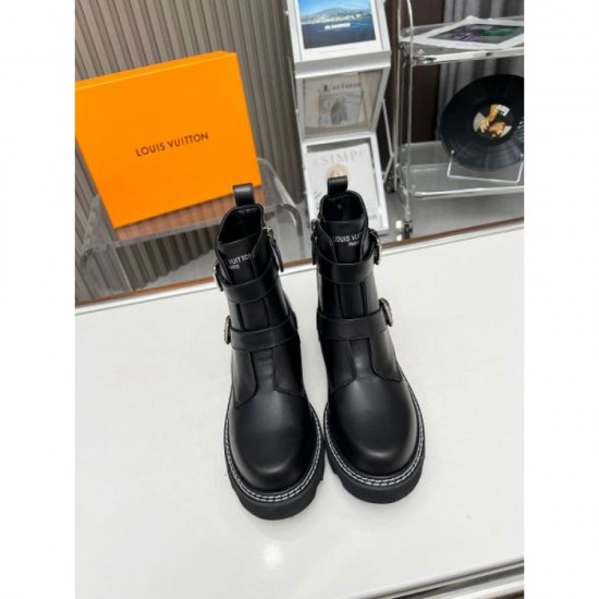 CHANEL CHANEL Become fashionable now! 2023FW boots CHANEL CHANEL Become fashionable now! 2023FW boots