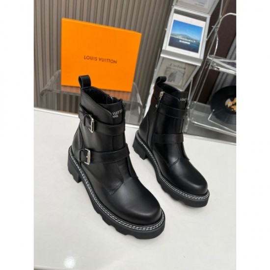 CHANEL CHANEL Become fashionable now! 2023FW boots CHANEL CHANEL Become fashionable now! 2023FW boots