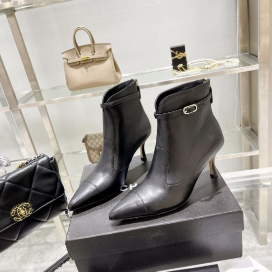 CHANEL Unexpectedly bargain 2023FW boots at CHANEL VIP sale CHANEL Unexpectedly bargain 2023FW boots at CHANEL VIP sale