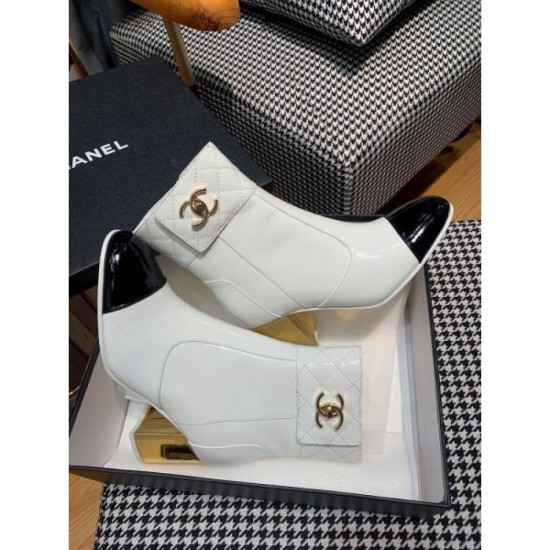 CHANEL CHANEL Popular items featured in magazines 2023FW boots CHANEL CHANEL Popular items featured in magazines 2023FW boots