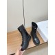 Stylish boots incorporating trends 2023FW DIOR Dior Stylish boots incorporating trends 2023FW DIOR Dior