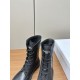 Stylish boots incorporating trends 2023FW DIOR Dior Stylish boots incorporating trends 2023FW DIOR Dior