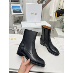 Check out the latest information on fall/winter tops Boots 2023FW DIOR Dior