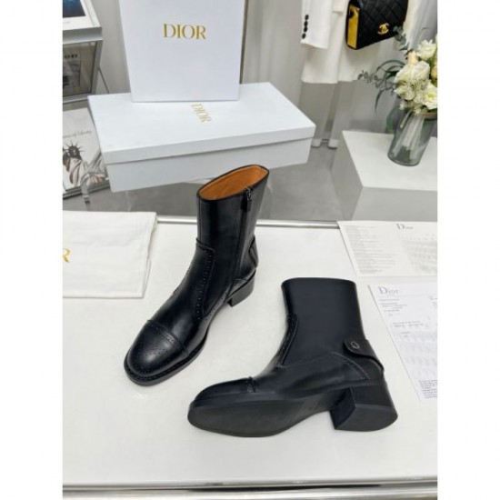 Check out the latest information on fall/winter tops Boots 2023FW DIOR Dior Check out the latest information on fall/winter tops Boots 2023FW DIOR Dior