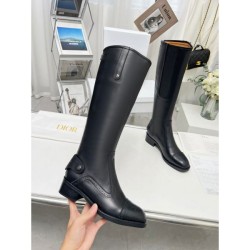 The latest trend boots to enhance your fall/winter mood 2023FW DIOR Dior