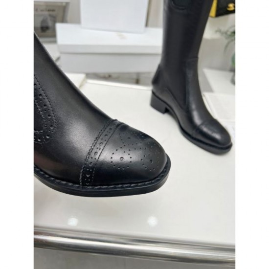 The latest trend boots to enhance your fall/winter mood 2023FW DIOR Dior The latest trend boots to enhance your fall/winter mood 2023FW DIOR Dior