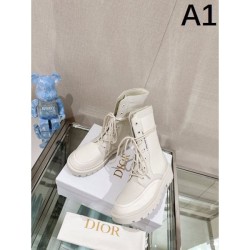 A battle is inevitable! Boots you definitely want to check out 2023FW DIOR Dior
