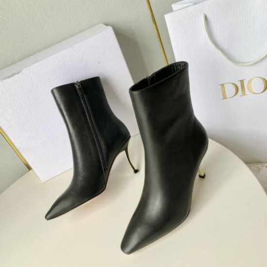 Boots with a simple and mature impression 2023FW DIOR Dior Boots with a simple and mature impression 2023FW DIOR Dior