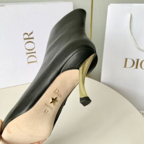 Boots with a simple and mature impression 2023FW DIOR Dior Boots with a simple and mature impression 2023FW DIOR Dior