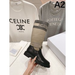 DIOR 2023FW boots with the latest trends