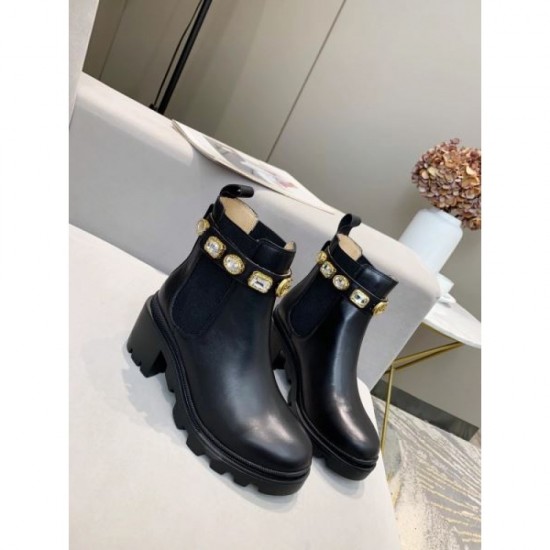One new item for fall is the classic boots 2023FW GUCCI Gucci One new item for fall is the classic boots 2023FW GUCCI Gucci