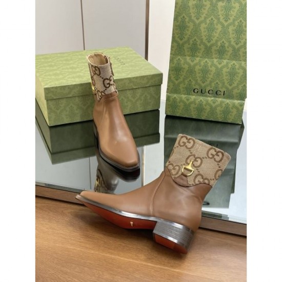 A big hit that sold out immediately in Japan Boots 2023FW GUCCI Gucci A big hit that sold out immediately in Japan Boots 2023FW GUCCI Gucci