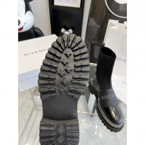 GIVENCHY New collection released this year! 2023FW boots GIVENCHY New collection released this year! 2023FW boots