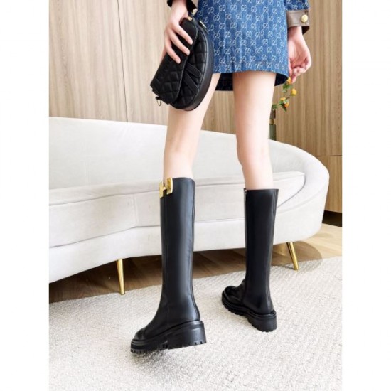 HERMES 2023FW boots that will be useful in this fall/winter coordination HERMES 2023FW boots that will be useful in this fall/winter coordination