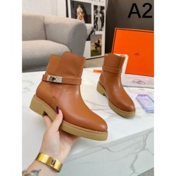 HERMES 2023FW boots that are always sold out at the end of the year