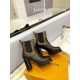 LOUIS VUITTON Mature atmosphere 2023FW boots LOUIS VUITTON Mature atmosphere 2023FW boots