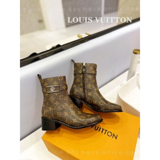 LOUIS VUITTON New product ☆ Inevitably sold out 2023FW boots LOUIS VUITTON New product ☆ Inevitably sold out 2023FW boots