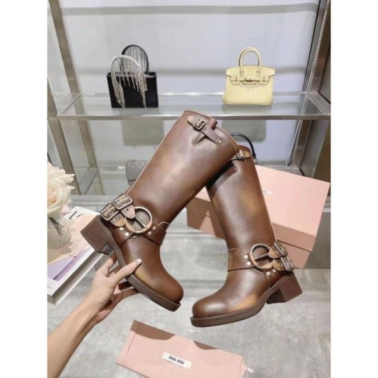 Stand out, fresh and popular new boots 2023FW MIU MIU Miu Miu Stand out, fresh and popular new boots 2023FW MIU MIU Miu Miu