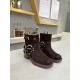 Very popular boots that can be worn with many different styles 2023FW MIU MIU Miu Miu Very popular boots that can be worn with many different styles 2023FW MIU MIU Miu Miu