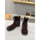 Very popular boots that can be worn with many different styles 2023FW MIU MIU Miu Miu Very popular boots that can be worn with many different styles 2023FW MIU MIU Miu Miu