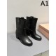 Boots with emphasis on loose fit and comfort 2023FW MIU MIU Miu Miu Boots with emphasis on loose fit and comfort 2023FW MIU MIU Miu Miu