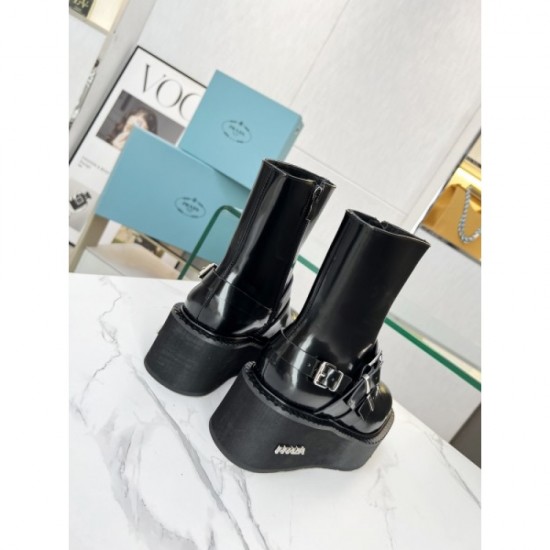The popularity continues still more Boots 2023FW PRADA Prada The popularity continues still more Boots 2023FW PRADA Prada