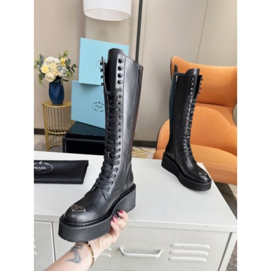 Casual items are also strong Boots 2023FW PRADA Prada Casual items are also strong Boots 2023FW PRADA Prada
