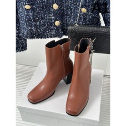 Boots that shine with sophisticated charm 2023FW PRADA 2 colors available