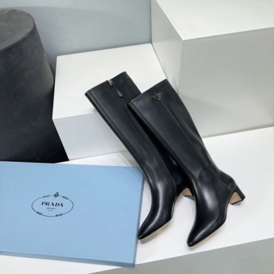 Boots that can be used regardless of the occasion 2023FW PRADA Prada Multiple colors available Boots that can be used regardless of the occasion 2023FW PRADA Prada Multiple colors available
