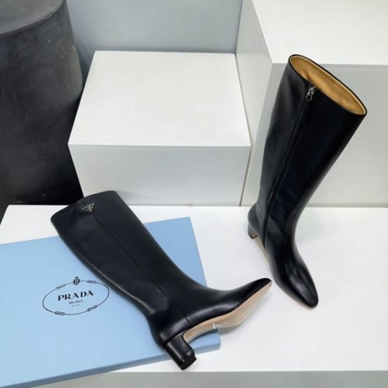 Boots that can be used regardless of the occasion 2023FW PRADA Prada Multiple colors available Boots that can be used regardless of the occasion 2023FW PRADA Prada Multiple colors available