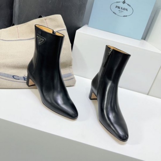Favorite Style Boots 2023FW PRADA Multiple colors available Favorite Style Boots 2023FW PRADA Multiple colors available