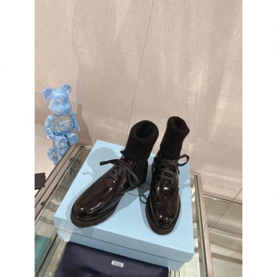 Favorite Design Boots 2023FW PRADA 2 colors available Favorite Design Boots 2023FW PRADA 2 colors available