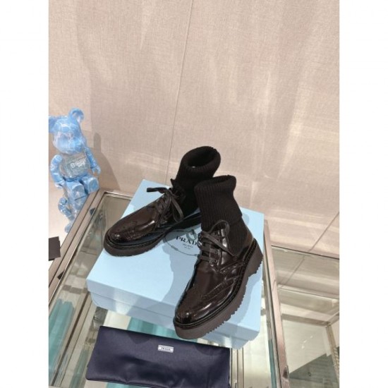 Favorite Design Boots 2023FW PRADA 2 colors available Favorite Design Boots 2023FW PRADA 2 colors available