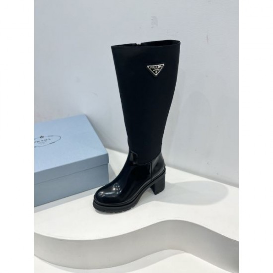 PRADA 2023FW boots that are very popular among young people overseas PRADA 2023FW boots that are very popular among young people overseas