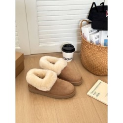 Most suitable boots for spring/summer fashion 2023FW UGG 2 colors available