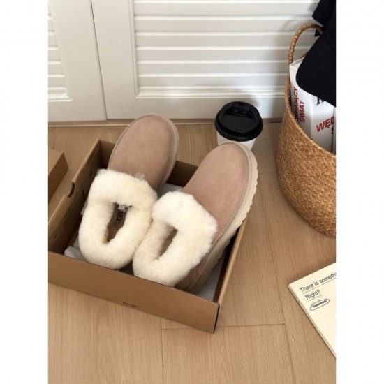 Most suitable boots for spring/summer fashion 2023FW UGG 2 colors available Most suitable boots for spring/summer fashion 2023FW UGG 2 colors available