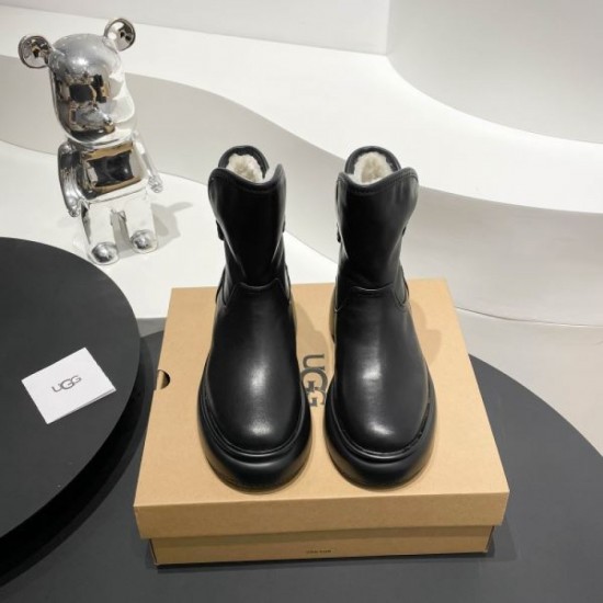 UGG UGG The latest trend 2023FW boots to enhance your fall/winter mood UGG UGG The latest trend 2023FW boots to enhance your fall/winter mood