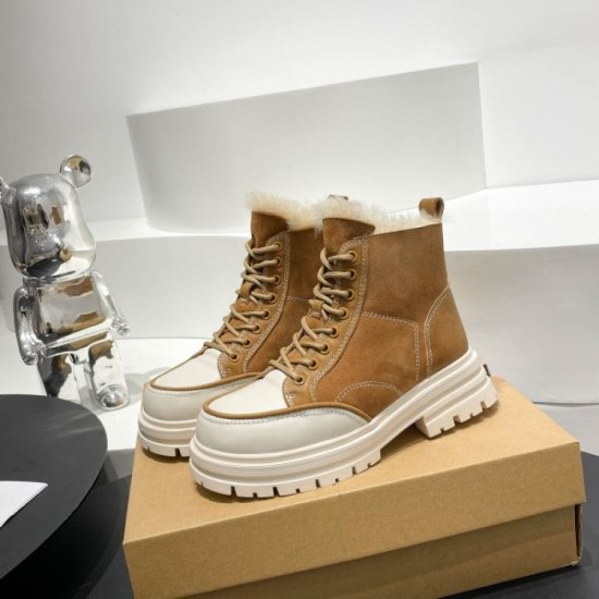 UGG UGG competition is inevitable! 2023FW boots you definitely want to check out UGG UGG competition is inevitable! 2023FW boots you definitely want to check out