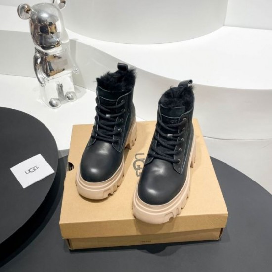 UGG 2023FW boots essential for autumn/winter coordination UGG 2023FW boots essential for autumn/winter coordination
