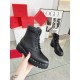 Trendy boots 2023FW VALENTINO Valentino Trendy boots 2023FW VALENTINO Valentino