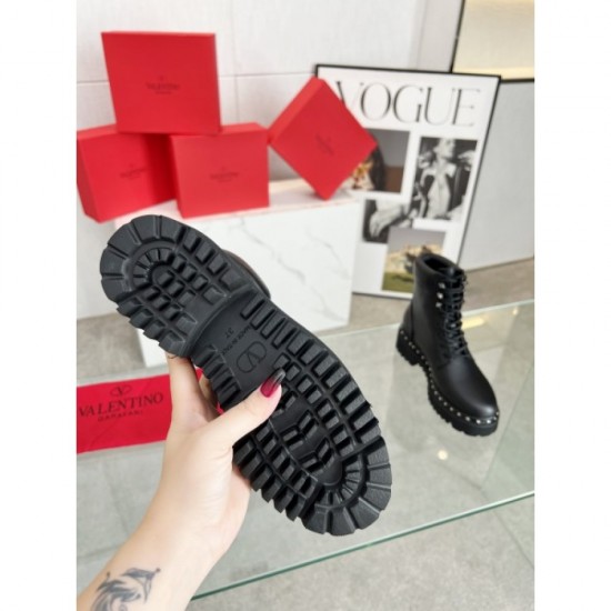 Trendy boots 2023FW VALENTINO Valentino Trendy boots 2023FW VALENTINO Valentino