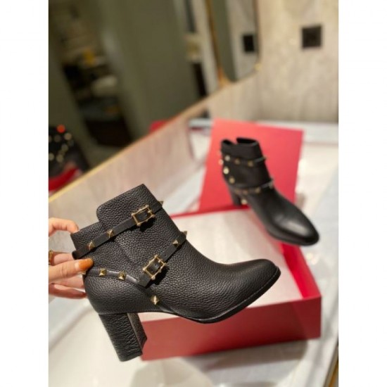 Full of fashion boots 2023FW VALENTINO Valentino Full of fashion boots 2023FW VALENTINO Valentino