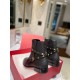 Boots with a strong casual feel 2023FW VALENTINO Valentino Boots with a strong casual feel 2023FW VALENTINO Valentino