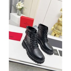 Simple design boots 2023FW VALENTINO Valentino