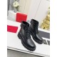 Simple design boots 2023FW VALENTINO Valentino Simple design boots 2023FW VALENTINO Valentino