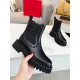 Especially this fall/winter season's attention-grabbing boots 2023FW VALENTINO Valentino Especially this fall/winter season's attention-grabbing boots 2023FW VALENTINO Valentino